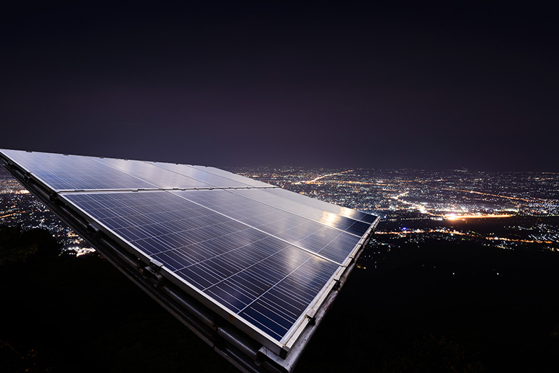 Como funciona a geração de energia solar a noite? - Blog Solar Power